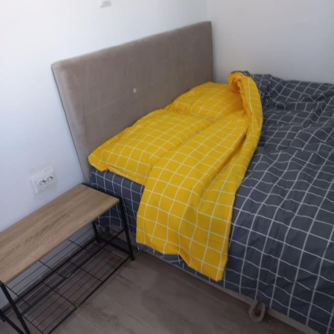 Lovely 1- Bedroom Condo Close To Downtown สโกเปีย ภายนอก รูปภาพ